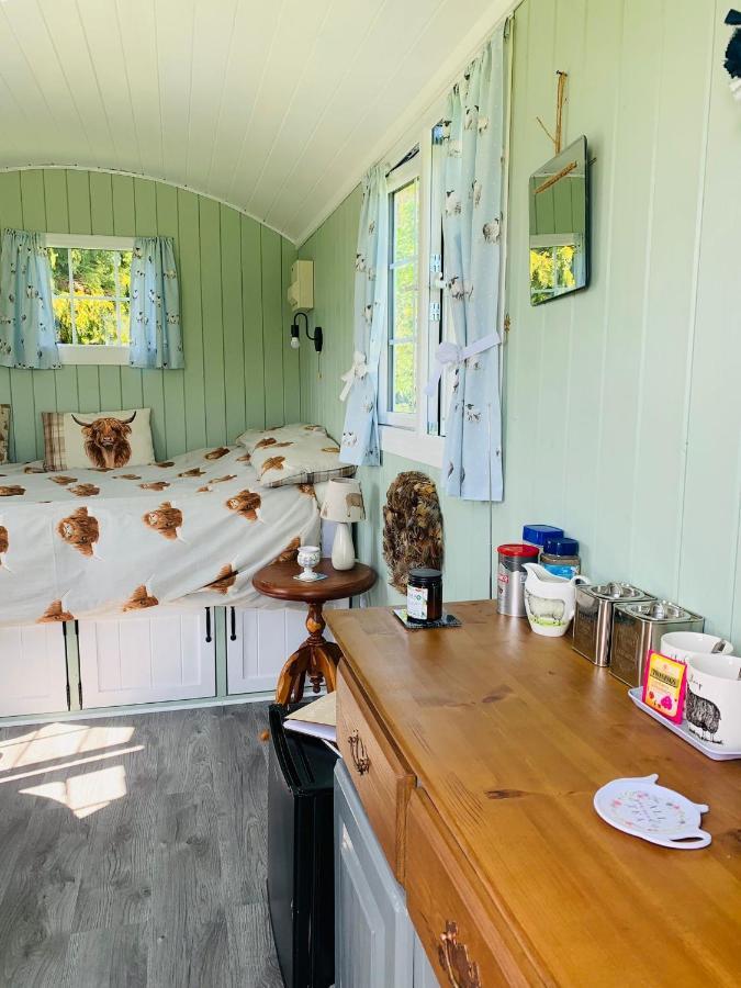 Bells Meadow Shepherds Hut Hotel King's Lynn Eksteriør billede