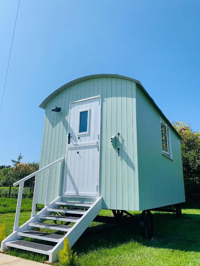 Bells Meadow Shepherds Hut Hotel King's Lynn Eksteriør billede